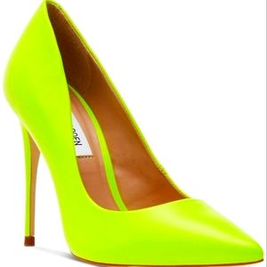 Steve madden neon daisy stiletto pump
